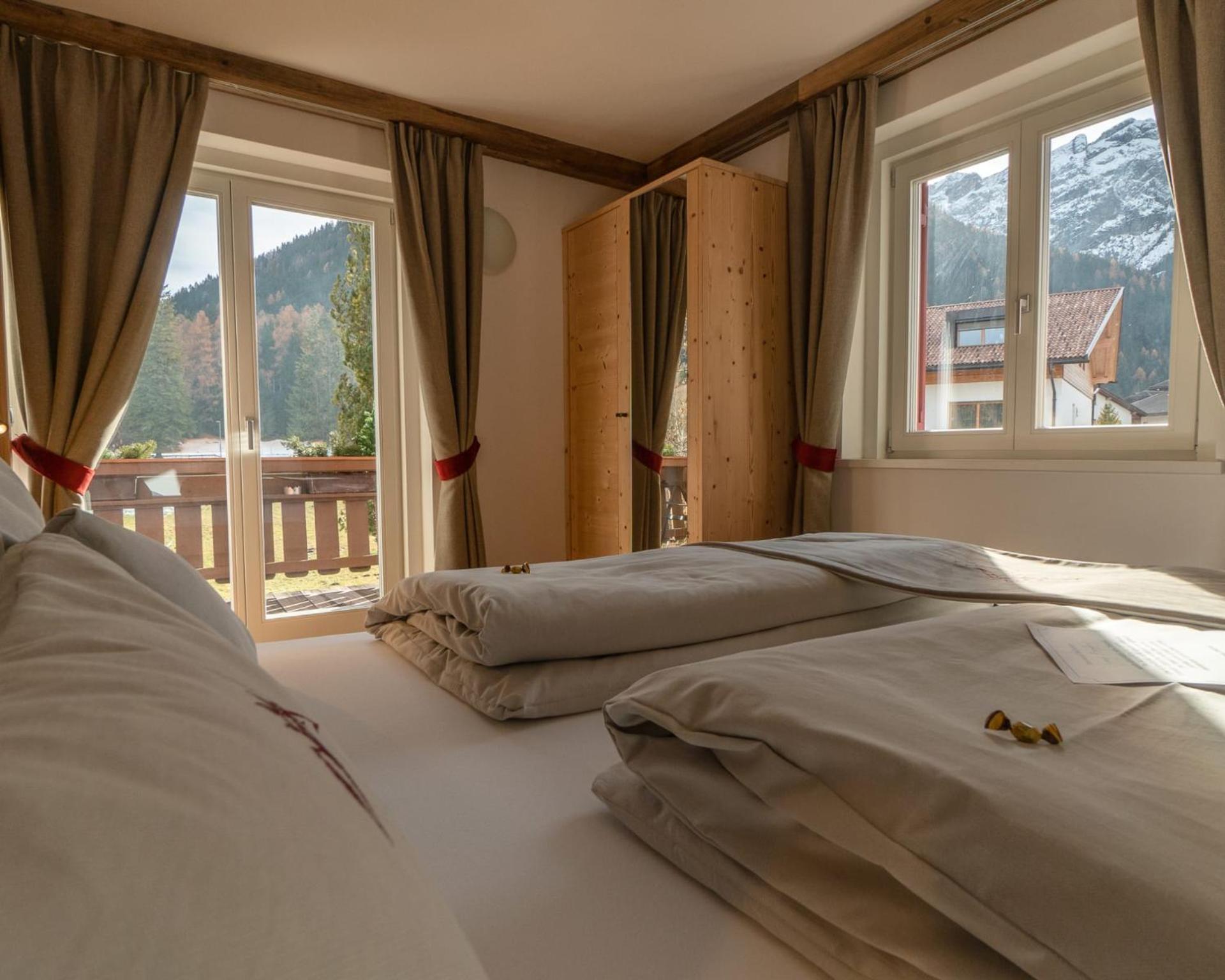 Garni Bergblick Hotel Braies  Bagian luar foto